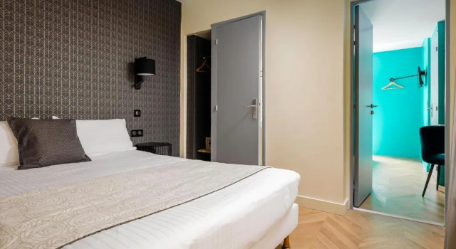 Семейный номер Standard Hotel Elysée Etoile