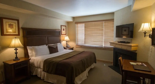 Номер Standard Enormous Condo with Stunning Mountain Views by RedAwning - Save 20% on 7+ Nights!
