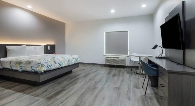Studio 6 Katy, TX, Book Mini-hotel Hoteller i Katy med parkering, Parkering