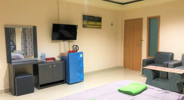 Люкс MS Hotel Pinrang Mitra RedDoorz
