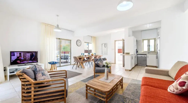 Sunrise Bay Villa 1