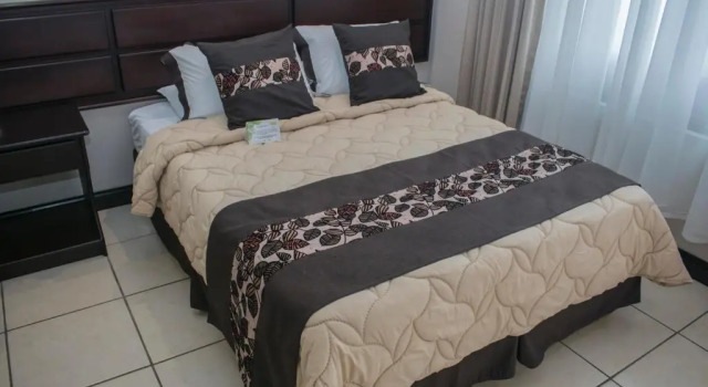 Номер Deluxe Hotel Suerre
