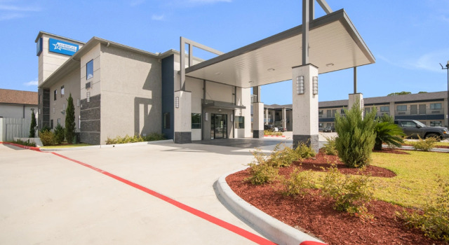 Americas Best Value Inn and Suites Northeast Houston I610, Book Hotel Houston Houston