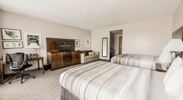 Четырёхместный люкс Country Inn & Suites by Radisson, Cookeville, TN