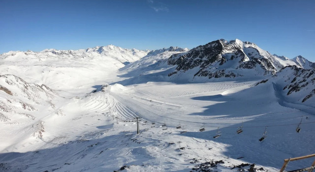 Номер Standard Glacier Hotel Grawand