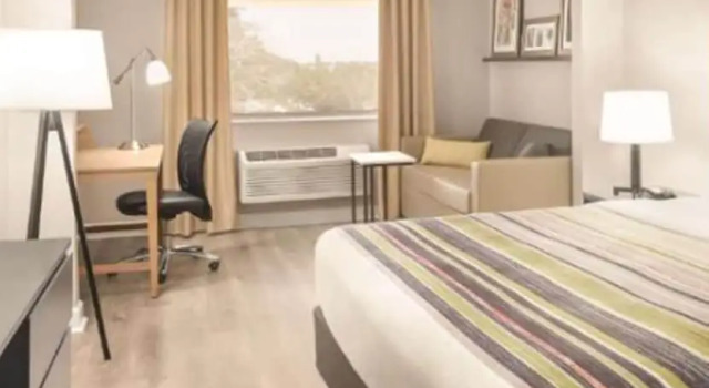 Двухместный люкс Comfort Suites Shenandoah-The Woodlands