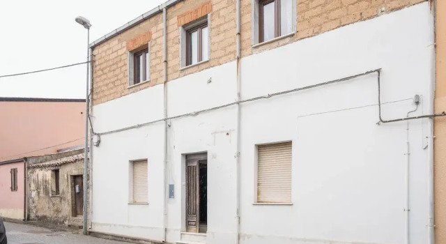 Casa Nonna Ica, Забронировать Дом для отпуска Отели Трезнурагес с парковкой, Парковка
