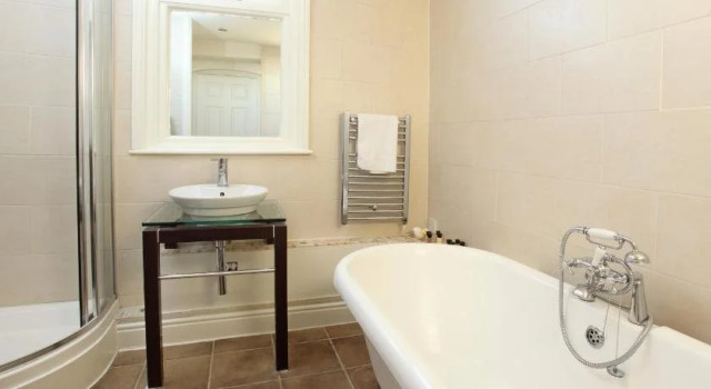 The Crown Hotel, Забронировать Вилла Уэллс-некст-те-Си Норфолк, рядом с Eceni Study Centre and Permaculture Experience