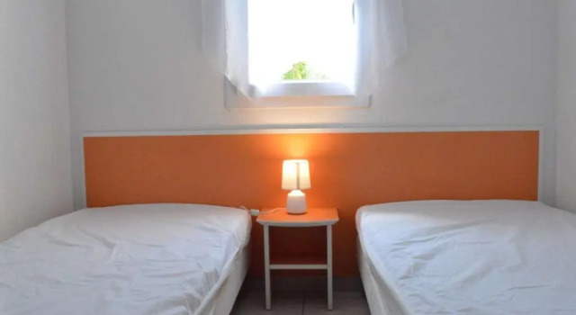 Maison Narbonne, 3 pièces, 6 personnes - FR-1-229B-37, Rezerwuj Hotel Narbona Aude
