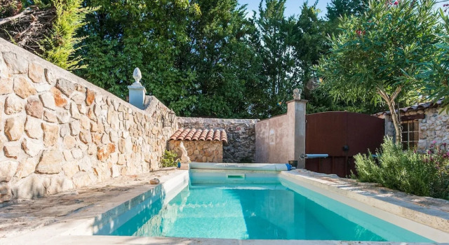 Коттедж Holiday Home in Lorgues With Pool and Terrace