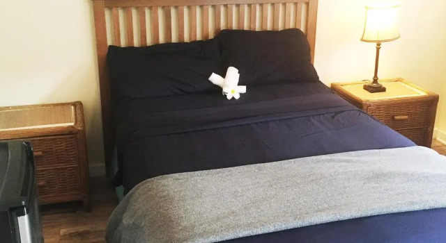 Plumeria Hostel Alternative, Забронировать Хостел Хостелы Гонолулу, рядом с Академия искусств, Хостел