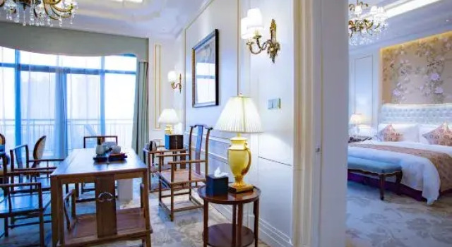 Люкс Business Evergrande Hotel Nanchang