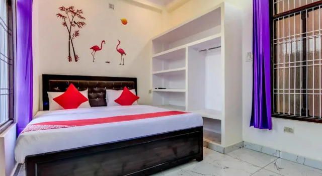 Valencia Inn by OYO Rooms