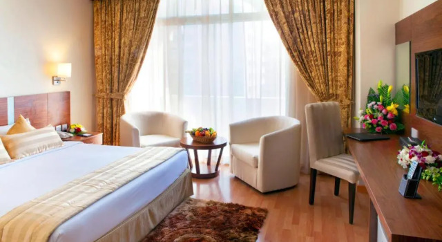 Двухместный номер Classic Landmark Hotel