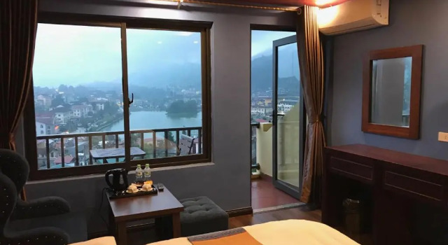 Двухместный номер Deluxe с видом на горы Sapa Sweet Time Hotel