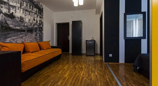 Студия DJ Apartments Plus