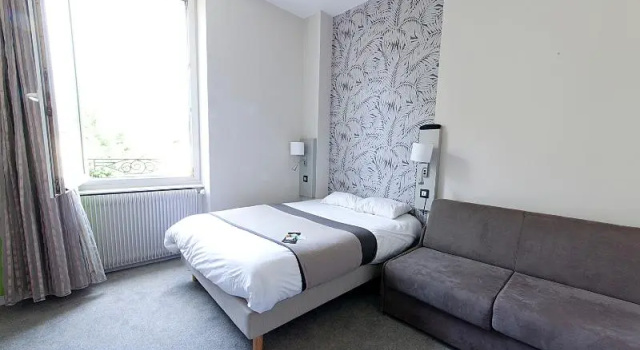 Трёхместный номер Standard Hôtel Albert Elisabeth Gare SNCF