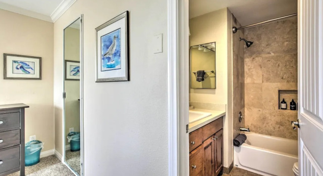 Oceanfront San Diego Condo - Walk to Pacific Beach
