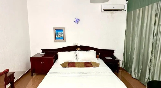 Номер Economy Freedom Palace Hôtel