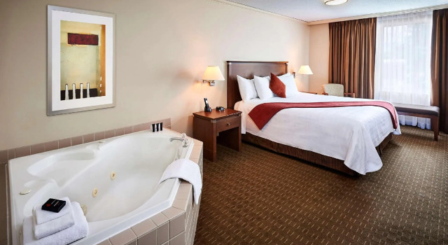 Люкс Best Western Plus Guildwood Inn