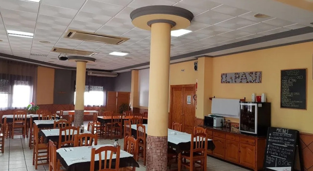 Hostal el Paso, Забронировать Отель Онда Castellon Province, рядом с Замок в Онде