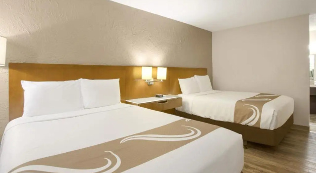 Standard- firedobbelt værelse Rodeway Inn & Suites Grand Rapids Southeast