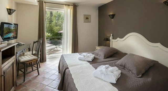 Hôtel lArena, Забронировать Отель Отели Фрежюс с завтраком, Завтраки