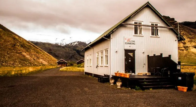 Welcome Edinborg, Book Pension Hoteller i East Iceland med pool, Swimmingpool