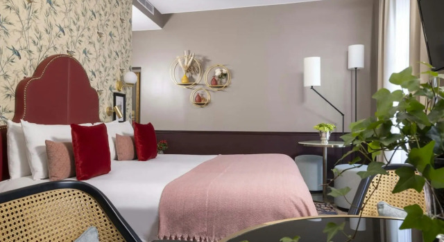 Welcome Hotel, Забронировать Отель 6-й округ: Сен-Жермен Париж, рядом с Лувр — Риволи