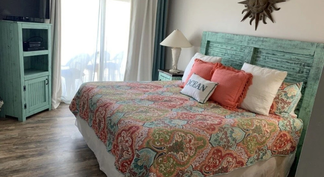 Ocean House II 2504 Condo Direcly Overlooking Gulf and Beach With Heated Pool by Redawning