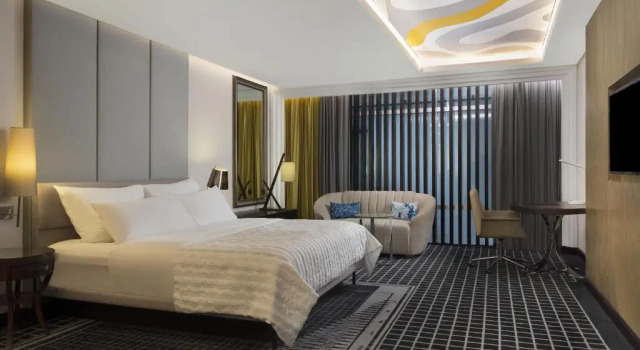 Двухместный номер клубный доступ в лаунж Le Meridien Dhaka