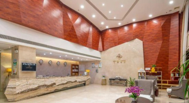 Golden Hotel, Book Hotel Hoteller i Zhaoqing med pool, Swimmingpool
