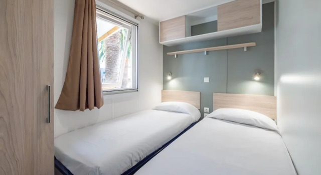 Playa Montroig Camping Resort, Reservar Parque de campismo Campismo e glamping em El Baix Camp, Parque de campismo