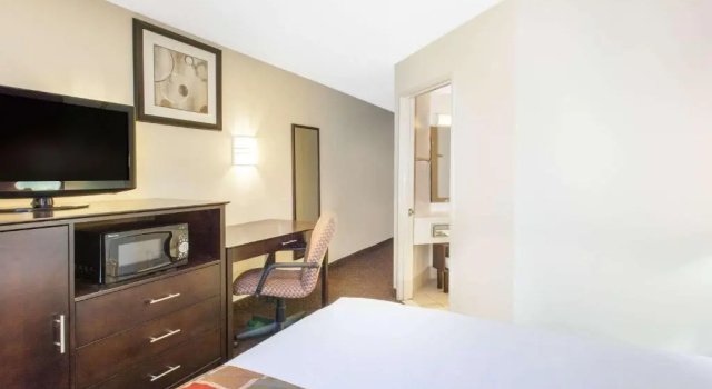 Двухместный номер Standard Baymont by Wyndham Detroit Airport/Romulus