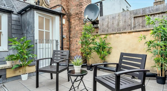 Апартаменты Be London - The Soho Residences