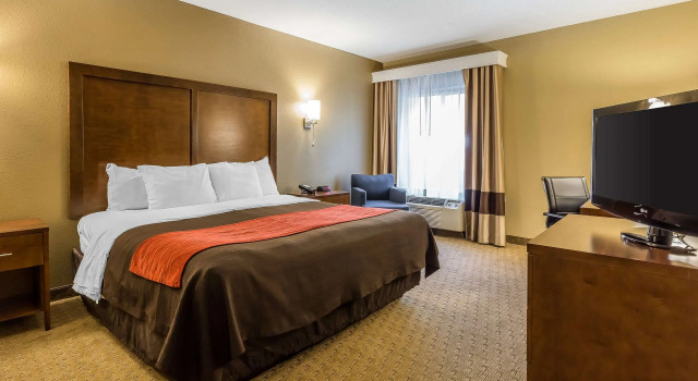 Двухместный люкс Comfort Inn & Suites Dalton West