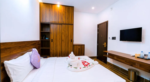 Hue Golden Inn Hotel