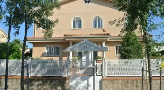 Villa les Dalies, Забронировать Вилла Отели El Baix Camp с бассейном, Бассейн