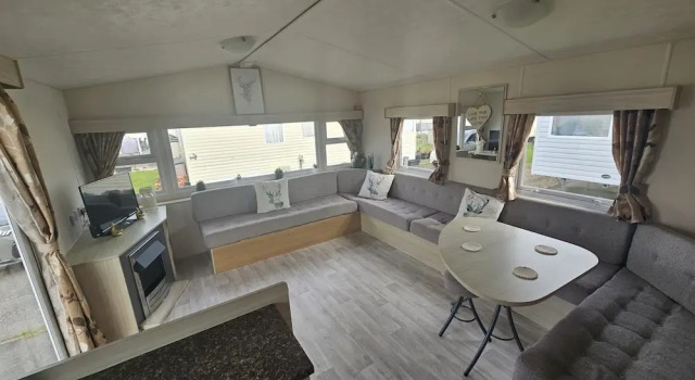 Ruby a Modern Caravan in Rhyl, Book Feriehus Rhyl Clwyd