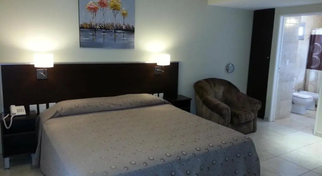 Трёхместный номер Superior Hotel Nontue Abasto Buenos Aires