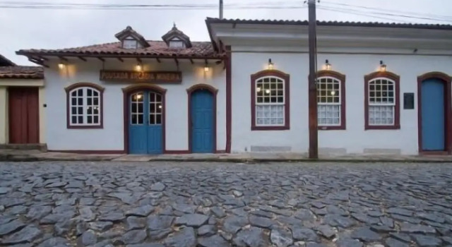 Hotel Pousada Arcádia Mineira, Забронировать Гостевой дом Отели Ору-Прету с бассейном, рядом с Sao Francisco de Paula Church, Бассейн