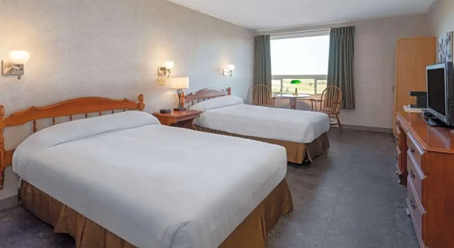 Четырёхместный номер Standard Travelodge by Wyndham Amherst