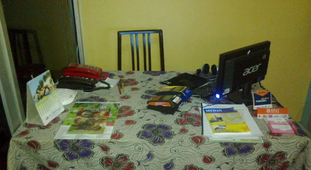 K77 Guest House Medan, Book Guesthouse Hotels in Sumatra with Breakfast, Breakfasts