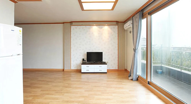Gangneung Hillstone House Pension