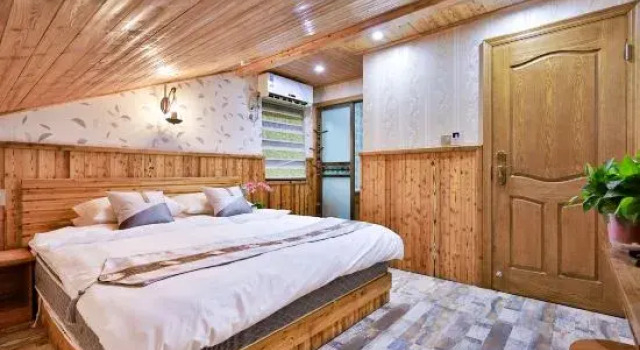 Suite Lecunju Theme Inn