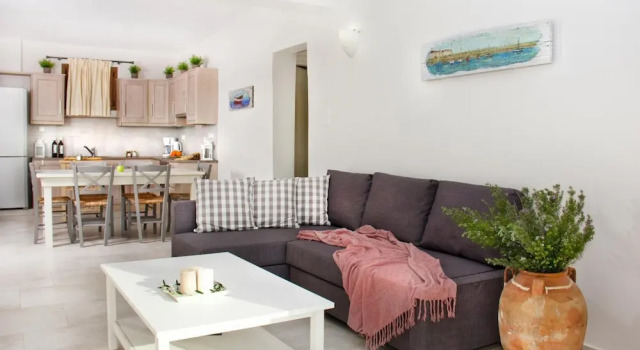 Standard two Bedroom Suite No 5, Забронировать Апартаменты/квартира Апартаменты периферийной единицы Мессения, Апартаменты/квартира