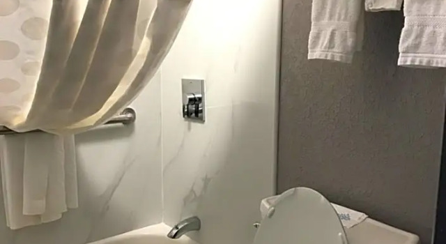 Номер Standard Royal Inn