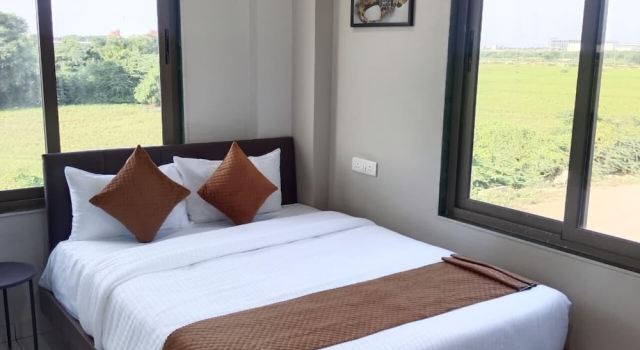 Lexora Hotel, Réserver Hôtel Chharodi Gujarat