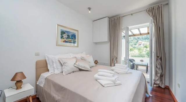 Apartments Very Good Life, Забронировать Апартаменты/квартира Остров Углян , рядом с Пляж Поляна