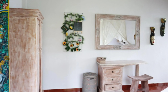 Danaya's Cottage and Studio